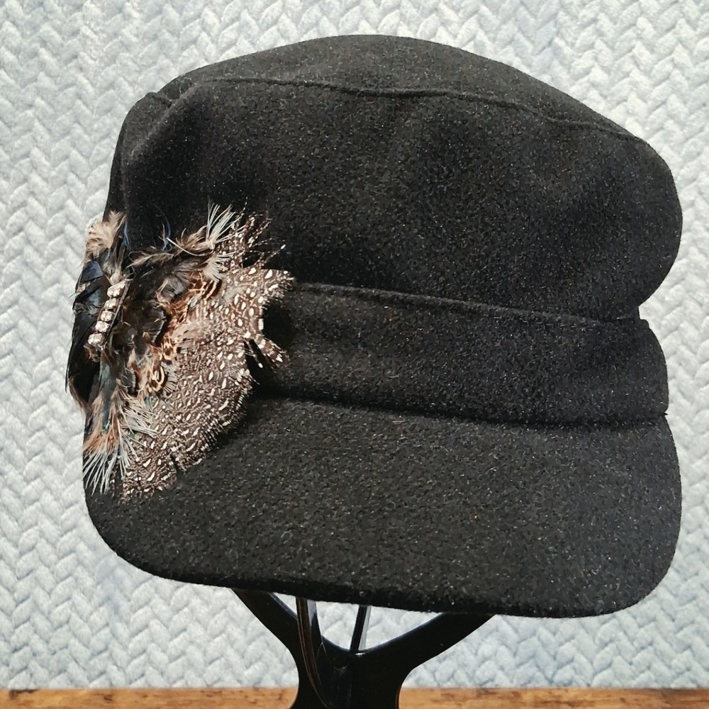 Black Wool Cadet Cap Feather Bow Rhinestone Accent Vintage Style Newsboy Hat - Picture 2 of 7